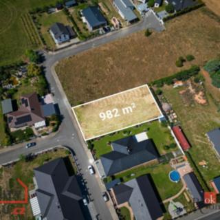 Prodej stavební parcely 982 m² Horní Bezděkov