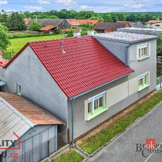 Prodej rodinného domu 80 m² Skřivany, Smetanova