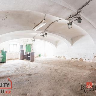 Prodej historického objektu 700 m&sup2; Polička