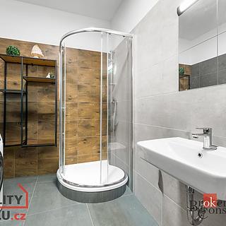 Prodej bytu 2+kk 120 m&sup2; Kladno