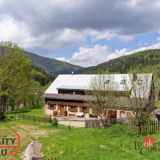 Prodej hotelu a penzionu 620 m² Horní Maršov, Promenáda