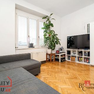 Prodej bytu 2+kk 51 m² Praha, U skládky