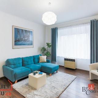 Prodej bytu 2+1 71 m² Praha, Na břehu