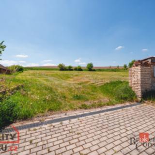 Prodej stavební parcely 2 037 m² Osek Vitinka