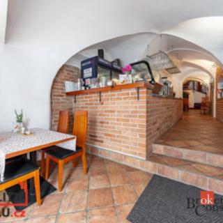 Prodej rodinného domu 212 m&sup2; Velké Meziříčí