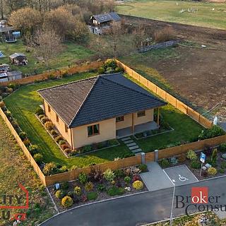Prodej stavební parcely 1307 m&sup2; Rokytno