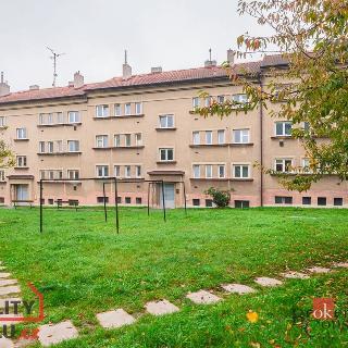 Prodej bytu 2+1 64 m² Plzeň, Železničářská