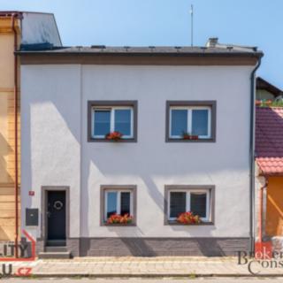 Pronájem rodinného domu 90 m² Úpice, Regnerova