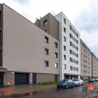 Prodej bytu 2+kk 52 m² Pardubice Pardubičky, Východní