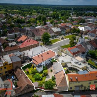 Prodej rodinného domu 993 m² Třebechovice pod Orebem, Masarykovo náměstí