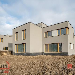 Prodej bytu 5+kk 145 m² Poděbrady, K Babínu