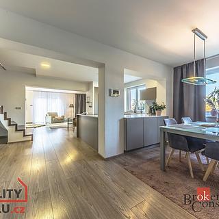 Prodej rodinného domu 280 m&sup2; Mladá Boleslav