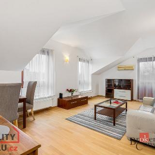 Prodej bytu 2+kk 67 m² Praha, Podvinný mlýn