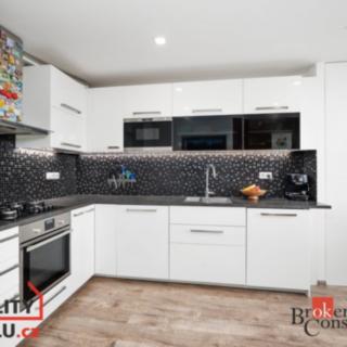 Prodej bytu 3+1 86 m² Praha