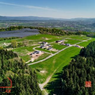 Prodej stavební parcely 855 m² Hory