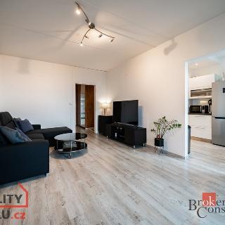 Prodej bytu 3+1 72 m² Praha, Krynická