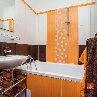 Prodej bytu 3+1 65 m² Praha, Jívanská