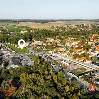 Pronájem komerčního pozemku 6990 m² Mělník