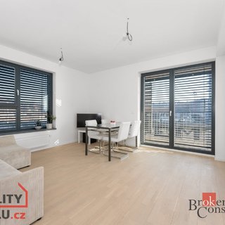 Prodej bytu 3+kk 91 m² Praha, Mezi vodami