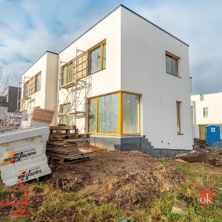 Prodej bytu 5+kk 141 m² Poděbrady, K Babínu