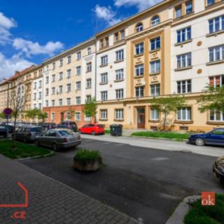 Prodej bytu 2+1 60 m² Plzeň, Božkovská