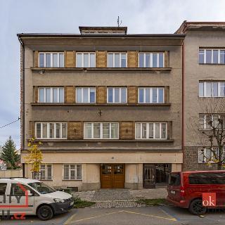 Pronájem bytu 3+1 86 m² Jihlava, Bezručova