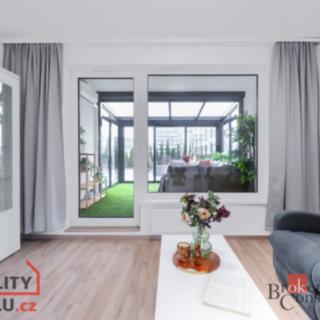 Prodej bytu 2+kk 136 m² Praha Vysočany, Strnadových