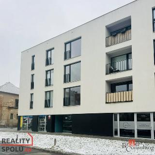 Pronájem bytu 2+kk 52 m² Plzeň, Sladová