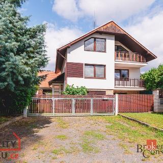 Prodej rodinného domu 249 m² Červené Poříčí, 