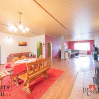 Prodej rodinného domu 465 m² Čeradice, 