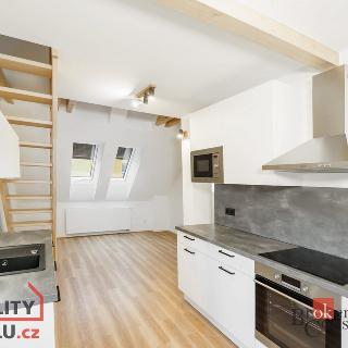 Pronájem bytu 3+kk 104 m² Praha, Mukařovská