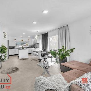 Prodej rodinného domu 175 m² Humburky, 