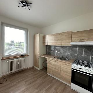 Pronájem bytu 2+1 52 m² Razová, 