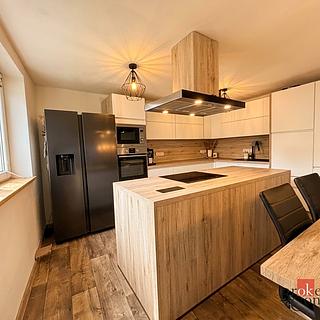 Prodej rodinného domu 150 m&sup2; Černošín