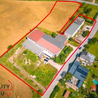 Prodej výrobního objektu 1 240 m² Smržov, 