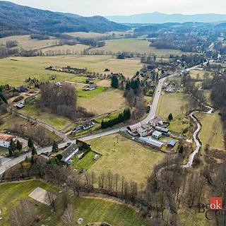 Prodej stavební parcely 5682 m&sup2; Oldřichov v Hájích