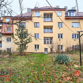 Prodej bytu 2+1 59 m² Praha, U smíchovského hřbitova