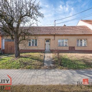 Prodej rodinného domu 193 m² Dambořice, Městečko