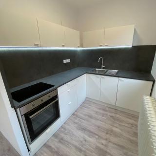 Pronájem bytu 1+kk a garsoniéry 26 m² Turnov, Květinová