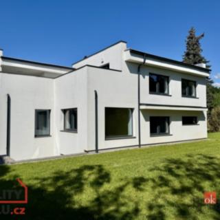 Prodej rodinného domu 247 m² Líně