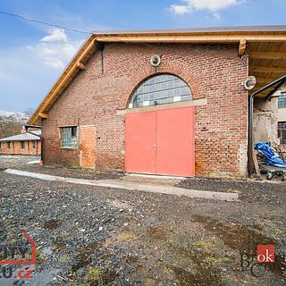 Pronájem skladu 75 m&sup2; Stěžery