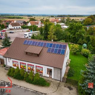 Prodej rodinného domu 576 m² Ostřetín, 