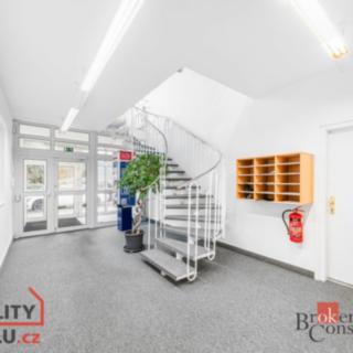 Prodej činžovního domu 447 m² Průhonice, U Křížku