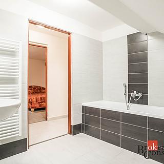 Pronájem bytu 2+kk 60 m&sup2; Lhotka