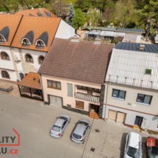 Prodej rodinného domu 193 m² Hustopeče, Herbenova