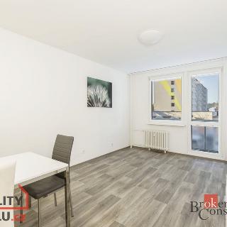 Pronájem bytu 2+1 60 m² Jablonec nad Nisou, Boženy Němcové