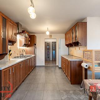 Prodej rodinného domu 280 m&sup2; Lípa