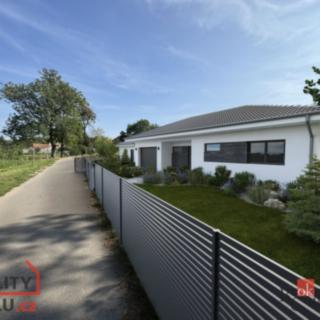 Prodej stavební parcely 750 m&sup2; Litobratřice