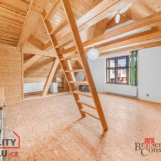 Pronájem bytu 1+kk a garsoniéry 71 m² Rokycany Střed