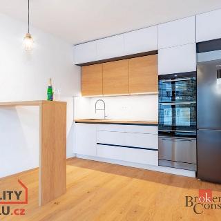 Pronájem bytu 2+kk 52 m² Praha, Kloboučnická